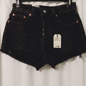 NWT Levis 501 High Rise  cut off Button Fly  Shorts Size 25